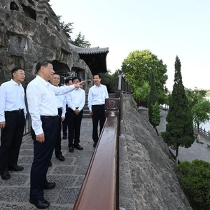 习近平在河南洛阳市考察调研